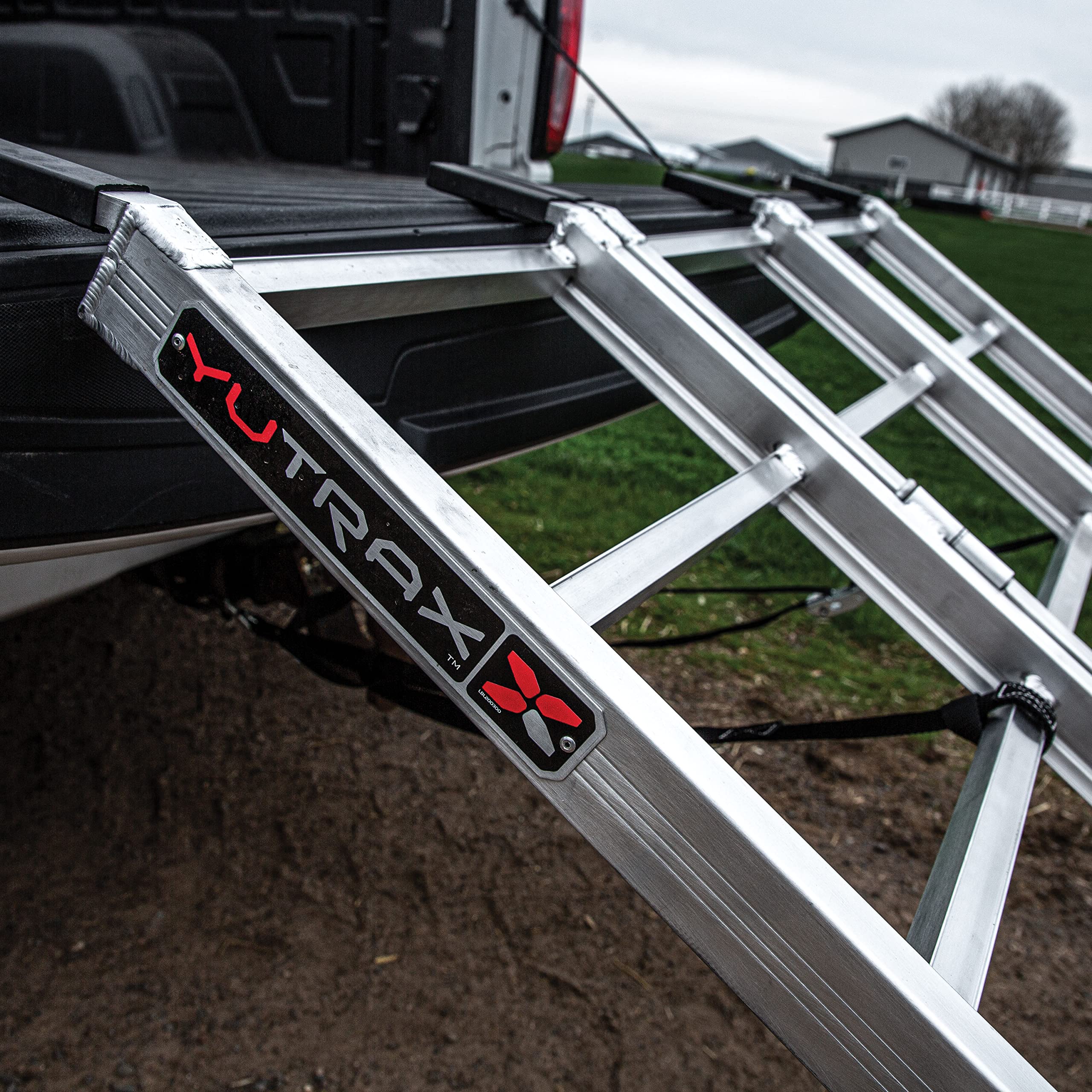YUTRAX® 69” Tri-Fold Ramp, Aluminum, 1750 lb. Capacity